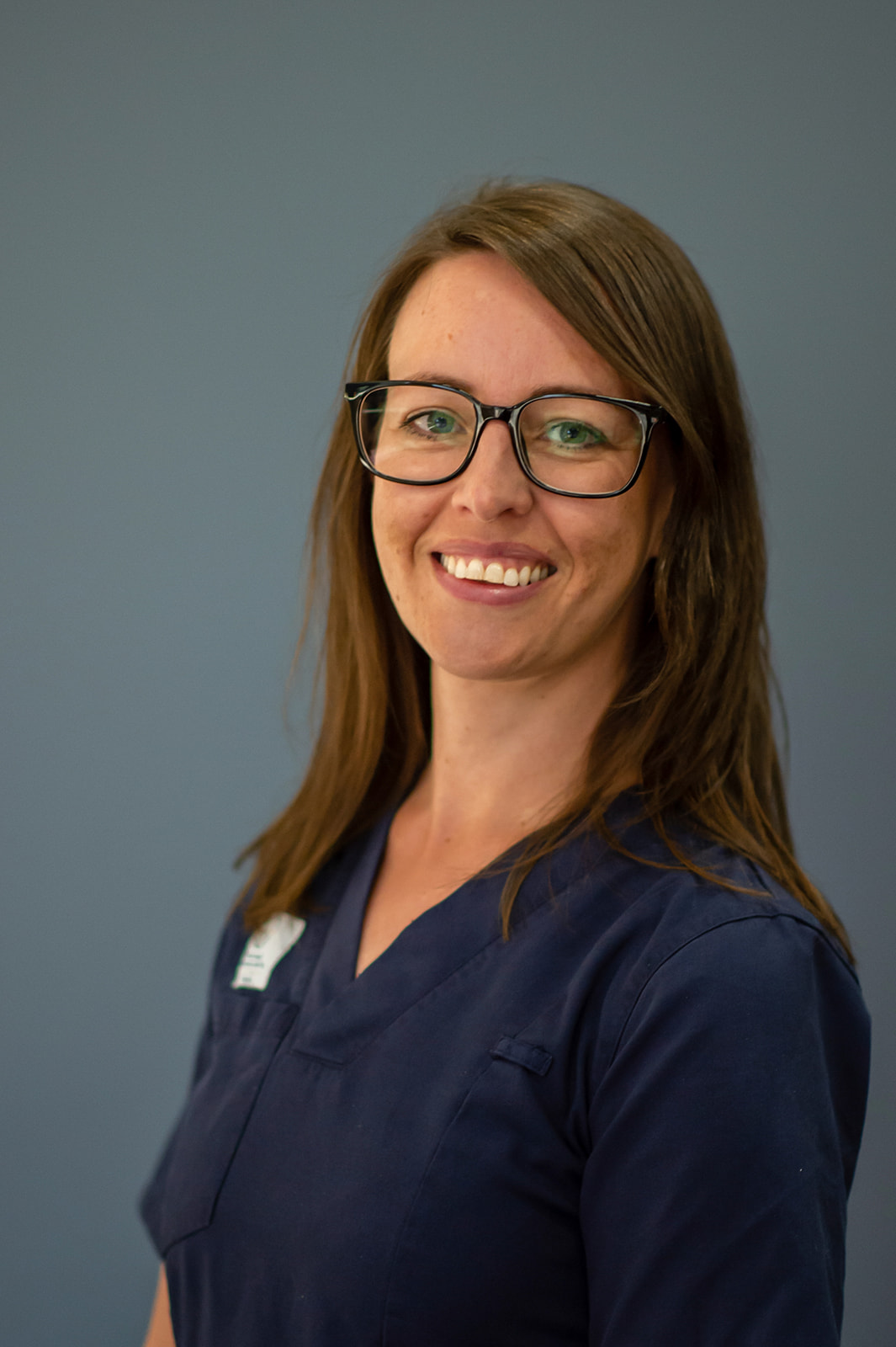 Photo of DonateLife SA staff member Claire Dowling in navy blue scrubs